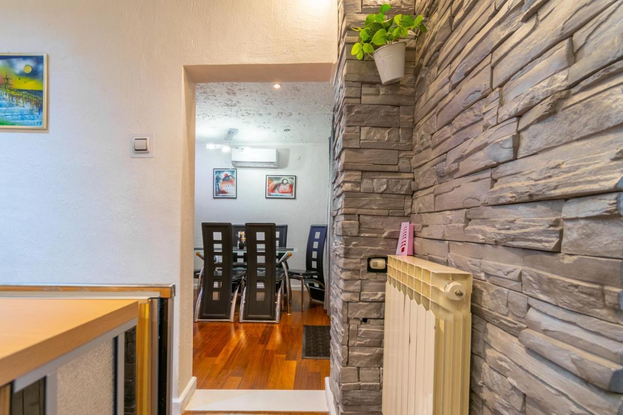 Apartments Villa Tomas Brela Ngoại thất bức ảnh